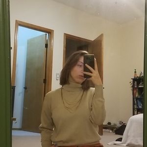 Turtle neck long sleeve